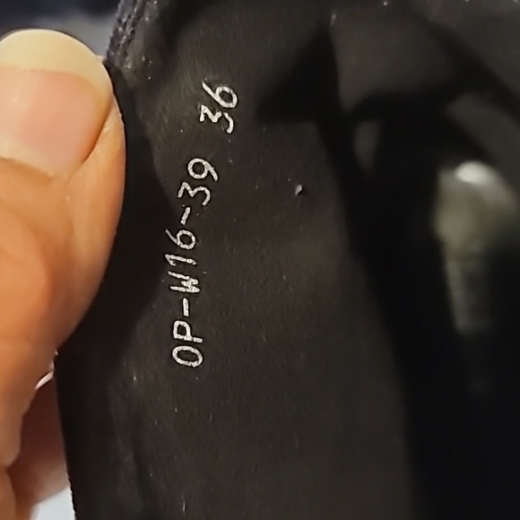 Pedder Red Royal blue velvet zip-up ankle Boots sz5.5 - Picture 10 of 10